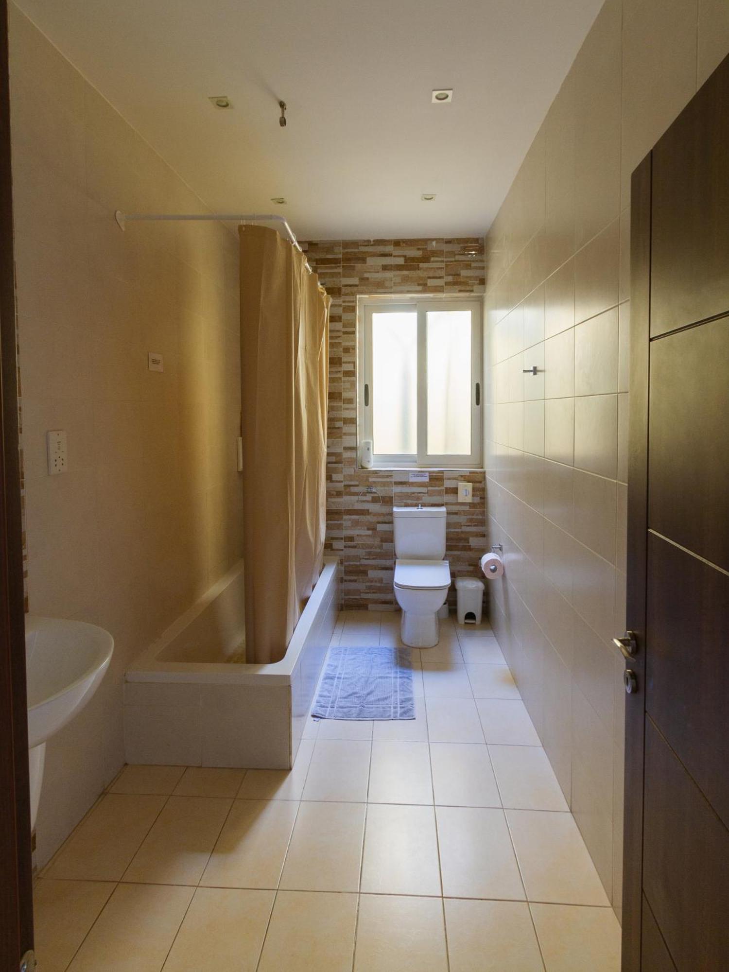 Modern & Central 2 Bedroom & 2 Bathrooms Apartment Msida Luaran gambar