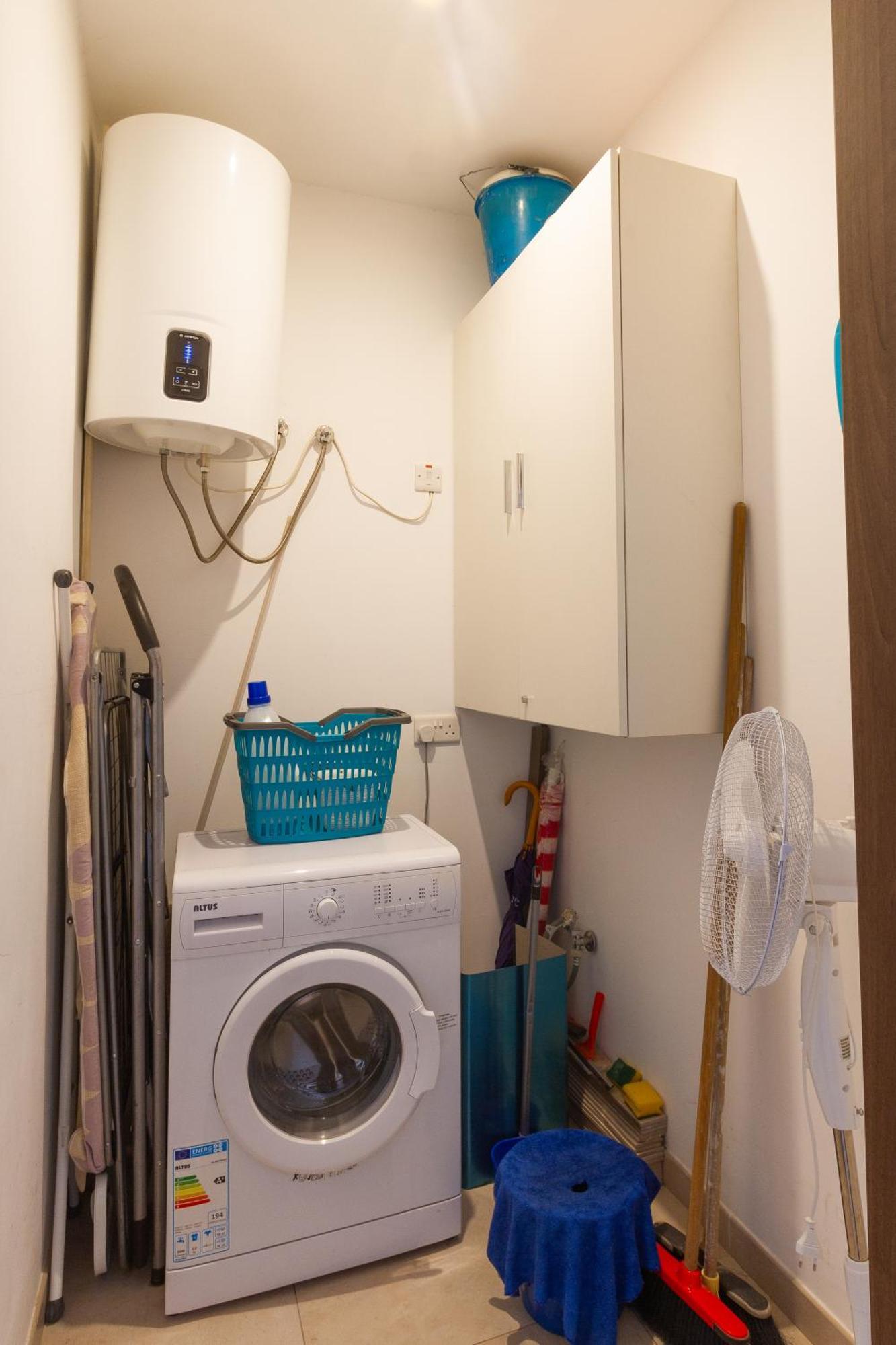 Modern & Central 2 Bedroom & 2 Bathrooms Apartment Msida Luaran gambar