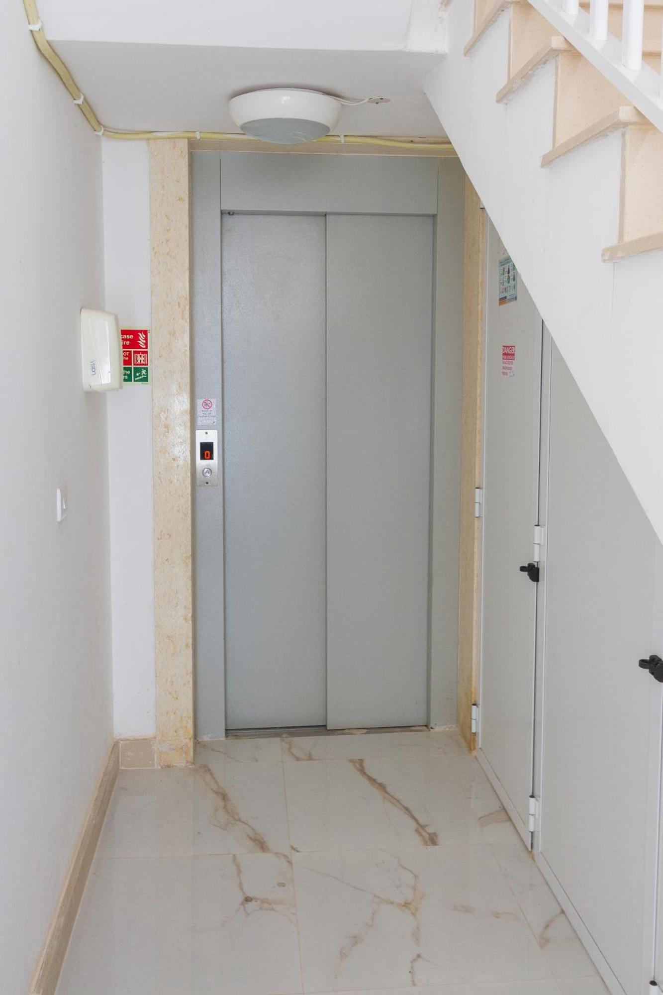 Modern & Central 2 Bedroom & 2 Bathrooms Apartment Msida Luaran gambar